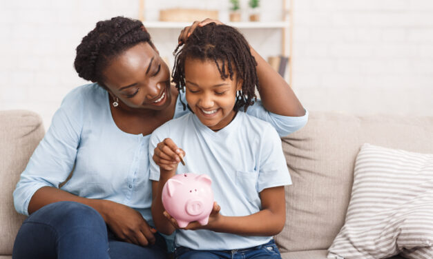 Tips on Teaching Your Children to Manage Money