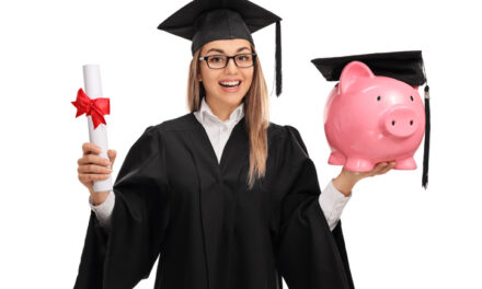 Financial Tips for Graduates in New York and Their Parents